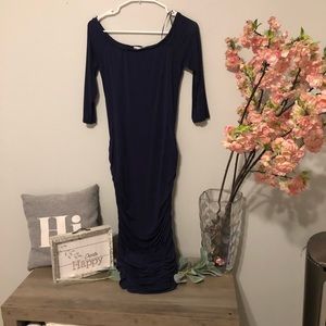 Bodycon off the shoulder dress.